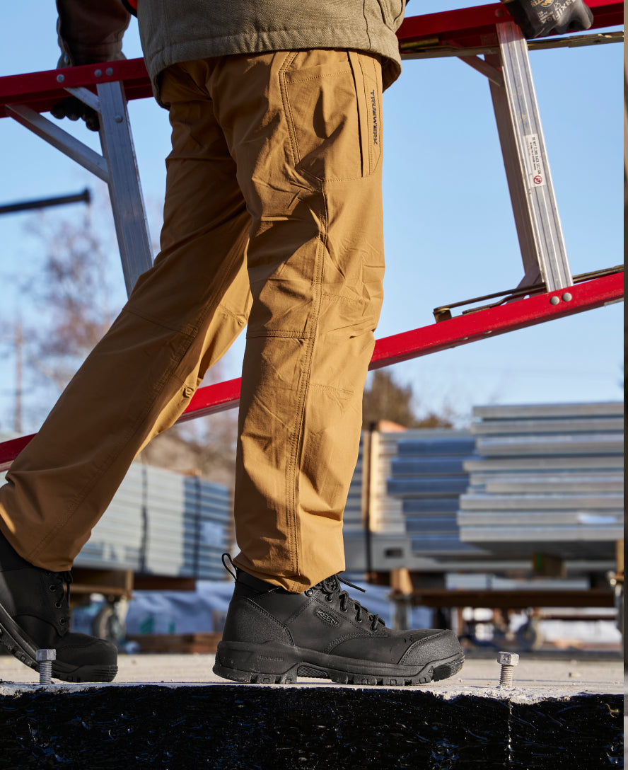 Men's Evanston 6 Waterproof Boot (Carbon Toe) | Black/Black - Image 8