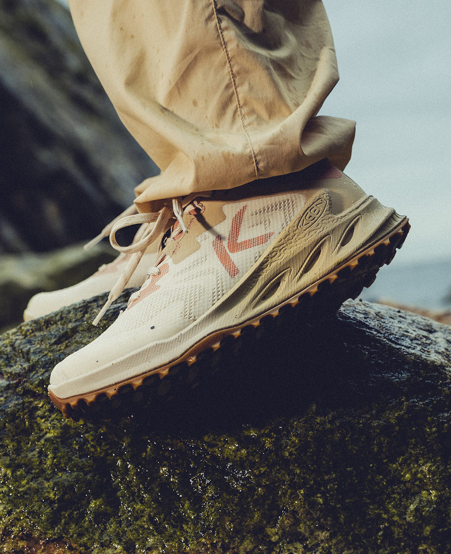 Women's Zionic NXT Waterproof Hiking Shoe | Birch/Cork - Image 8