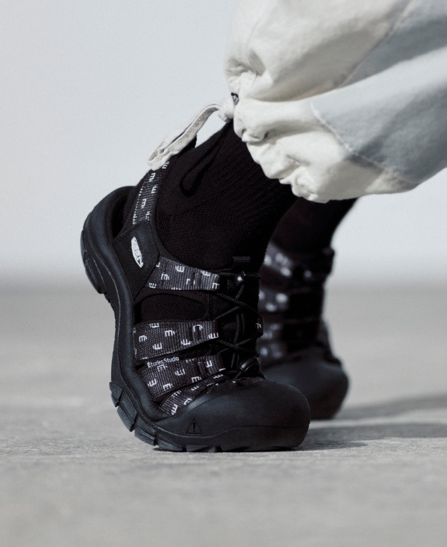 Men's Newport Retro Sandal x ??tudes Studio | Etudes Black - Image 8